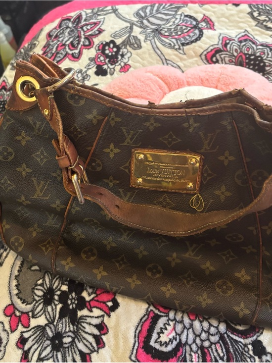 Louis Vuitton Handbags - Louis Vuitton Brown Monogram Canvas Hobo Shoulder Bag with Gold Hardware